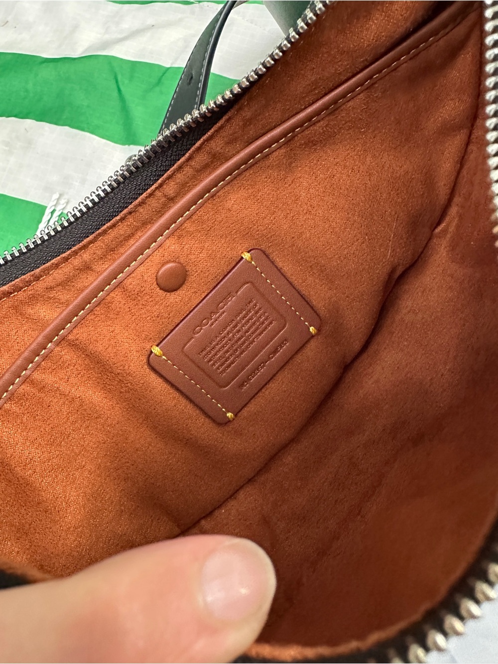 COACH Mira glovetanned leather - Picture 5 of 9
